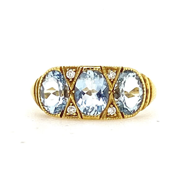 Vintage 3 stone oval cut aquamarine ring