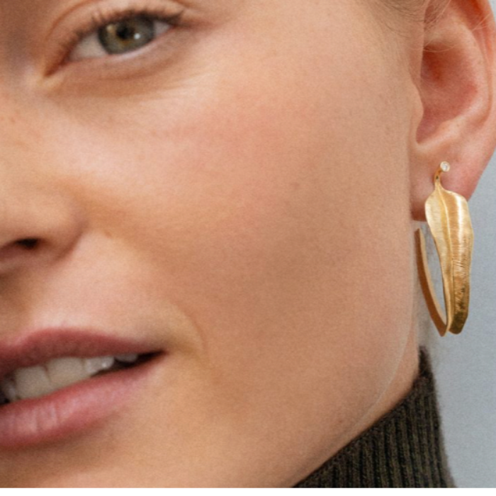 Ole Lynggaard Leaves Earrings 18K Yellow Gold
