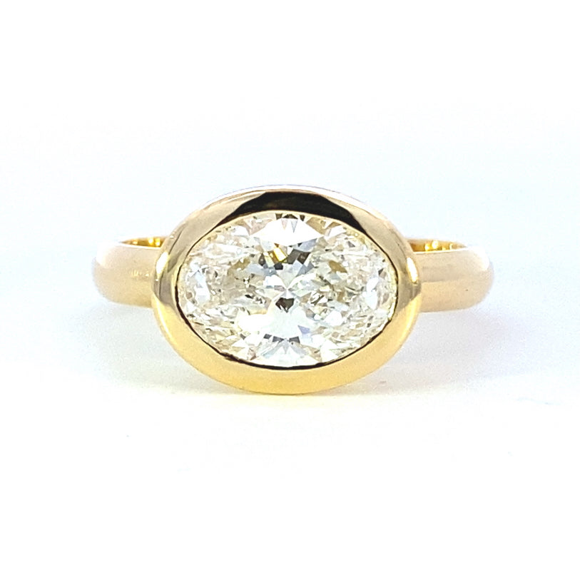 2ct oval diamond ring east west 18Y front