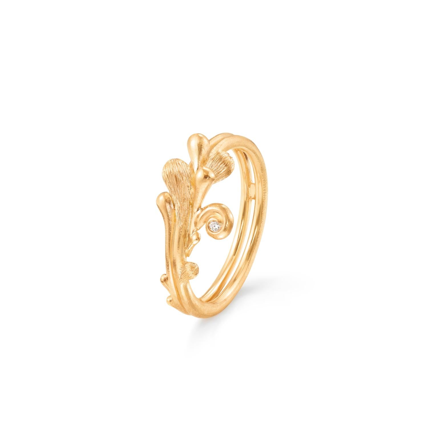 Ole Lynggaard BoHo gold ring with small diamond
