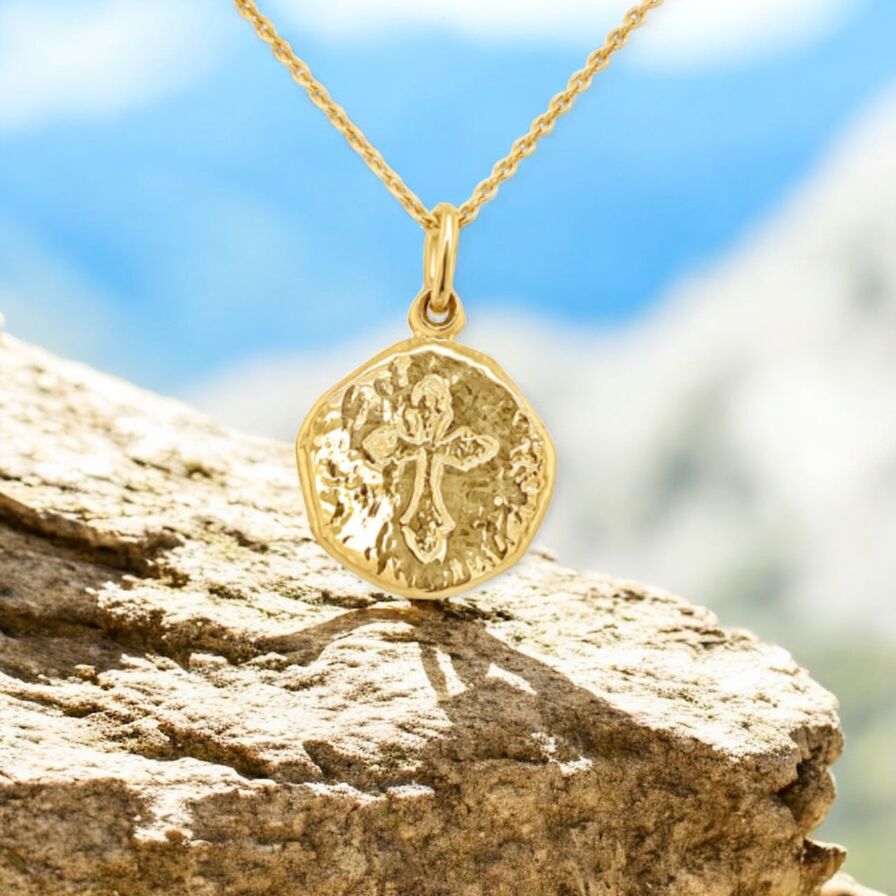 Cross Medallion - 14mm