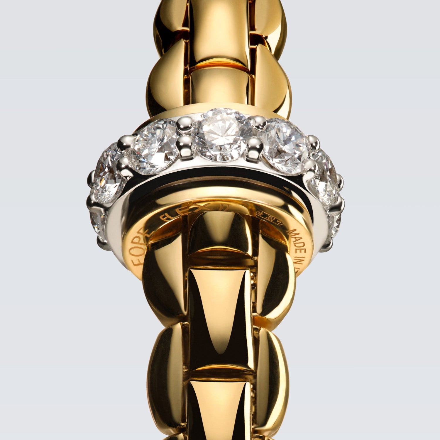 Fope Eka size 1 with large diamonds in rondel