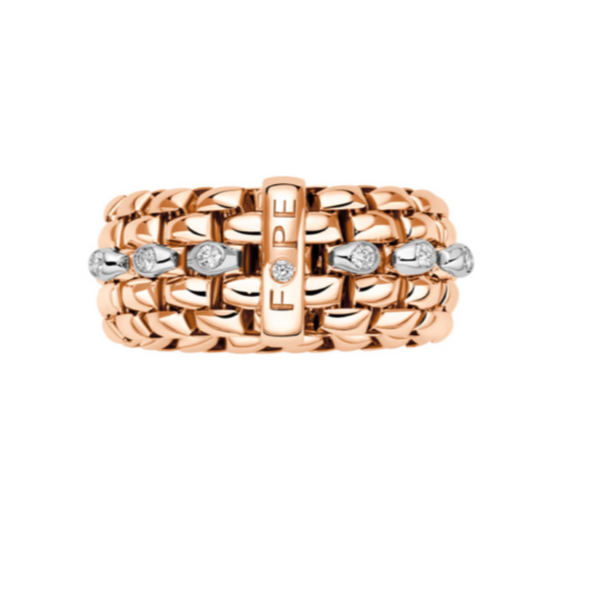 Panorama Fope ring with bezel set diamonds