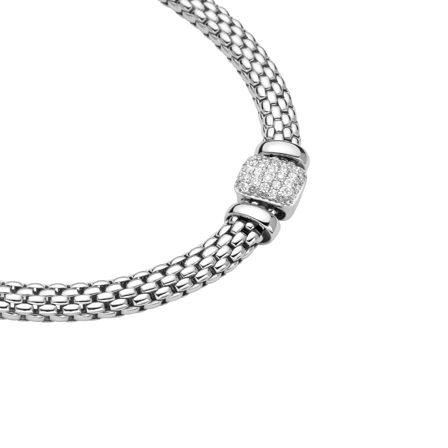 Fope Vendome collier close up of cushion shape pave rondel in white gold 
