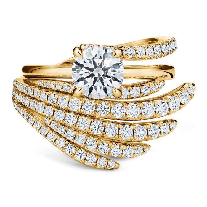 Hearts on Fire Vela Bridal Set in Yellow Gold