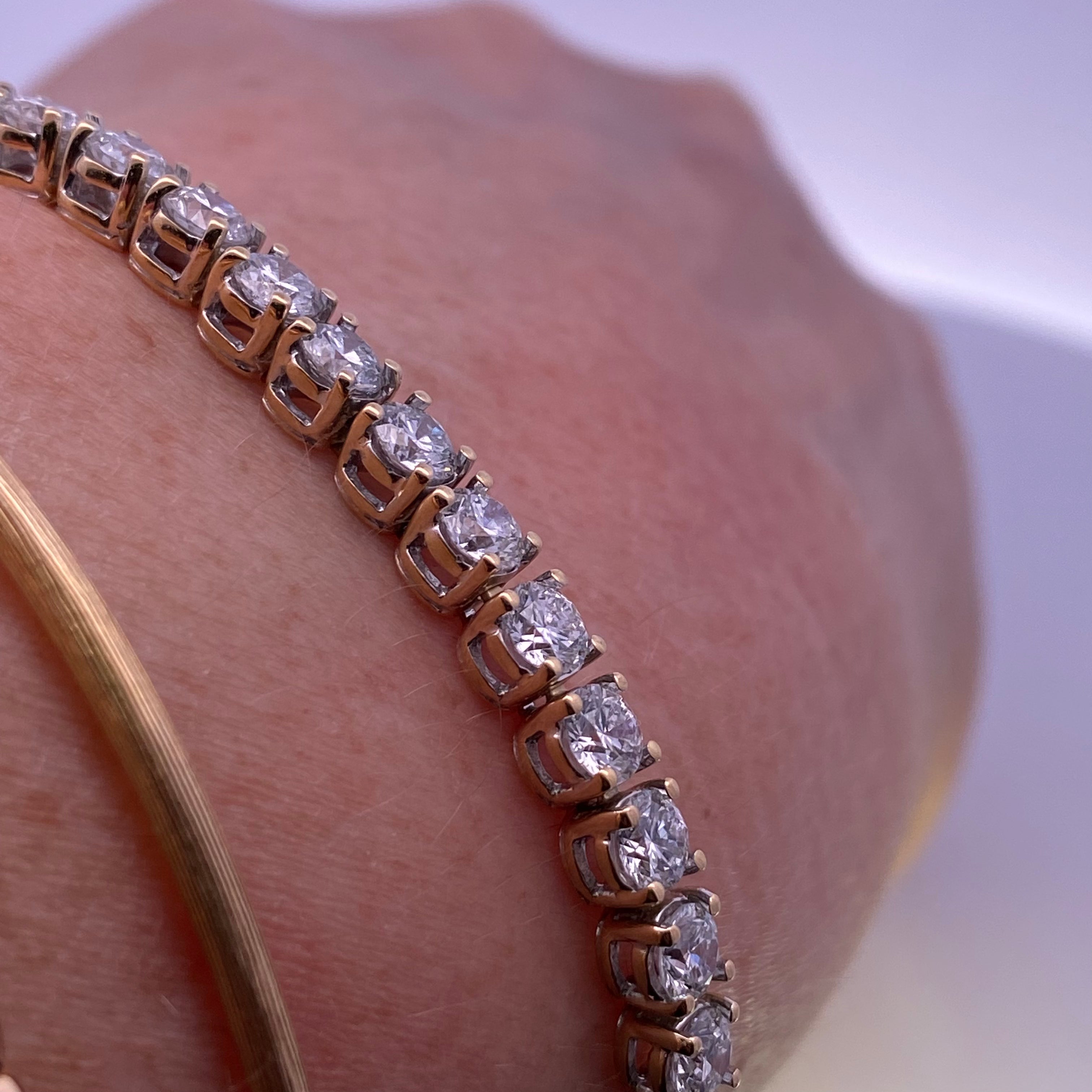 18ct Vintage Diamond Tennis Bracelet