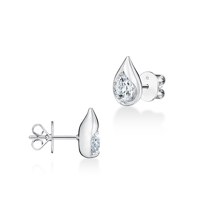 LU Diamond Droplet Stud Earrings