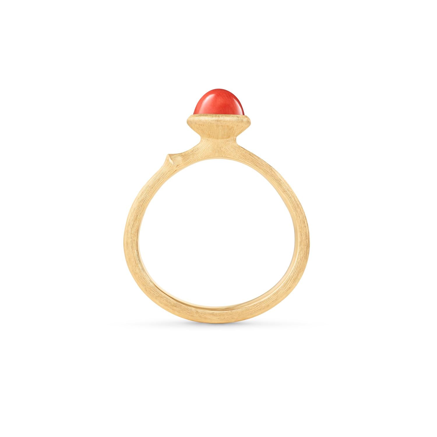 Ole Lynggaard Lotus ring with Coral stone size 0 profile of ring