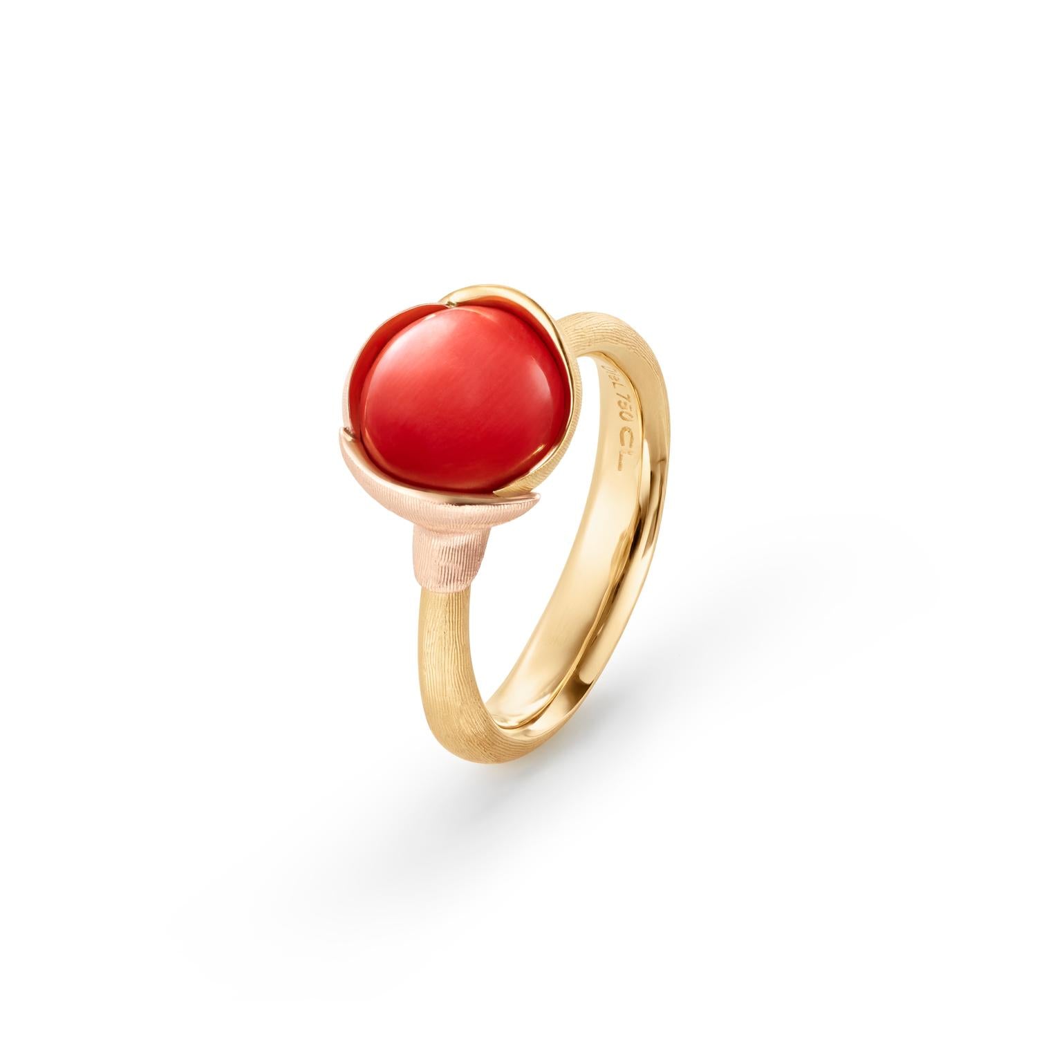 Ole Lynggaard Lotus ring in Coral size 1