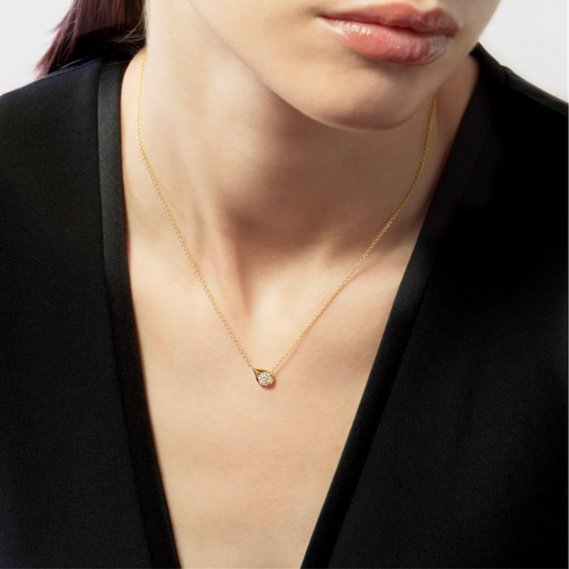 LU Diamond Droplet Pendant