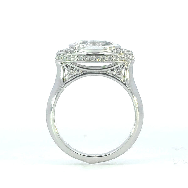 18ct white gold Marquise diamond ring