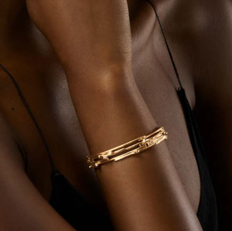 18ct yellow gold textured BoHo bangle
