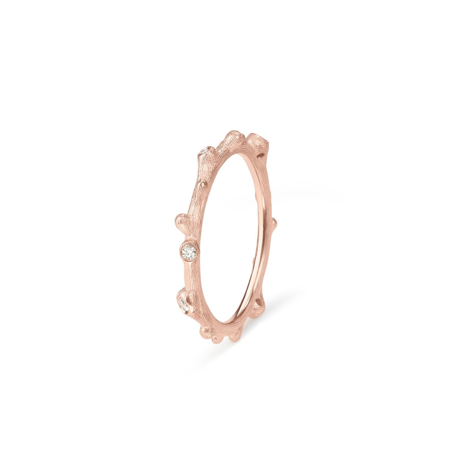 Ole Lynggaard Nature ring in rose gold with 5 diamonds
