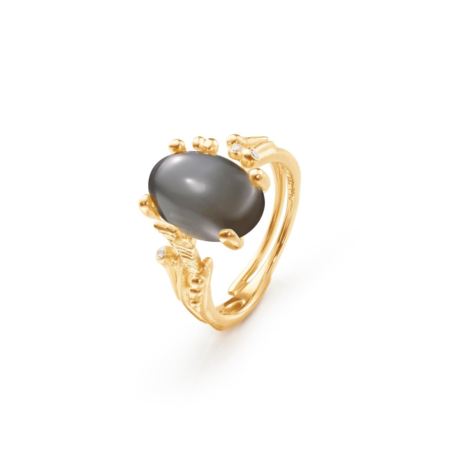 Ole Lynggaard BoHo ring with Grey Moonstone Small