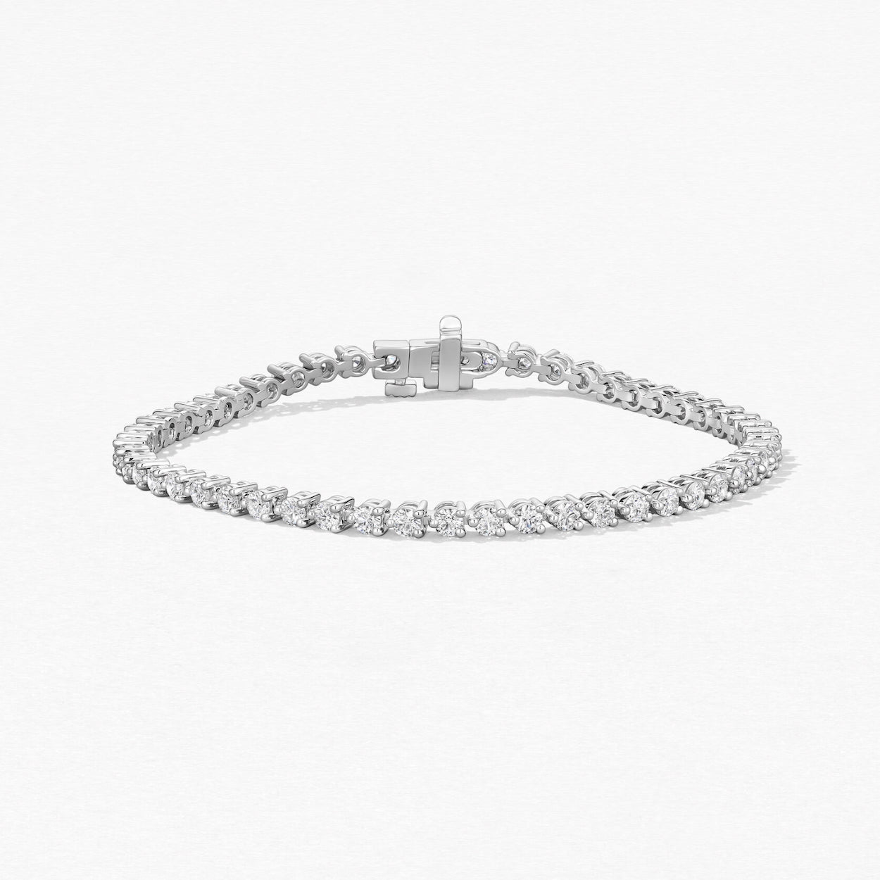 diamond tennis bracelet 18ct White Gold 3.50ct