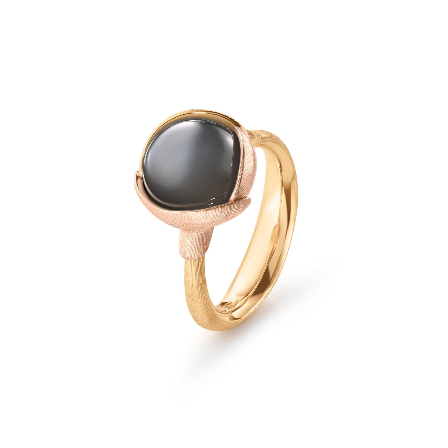 Ole Lynggaard Lotus ring grey moonstone no.2 