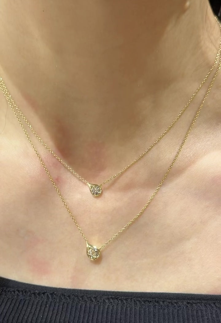 LU Diamond Droplet Pendant