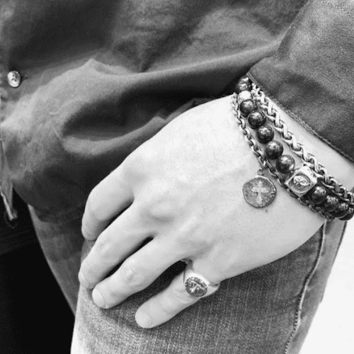 1Multi-bracelets.spiritman.bw.model_2529735e-5de9-486c-8fcf-d1422b9adc44_1024x1024